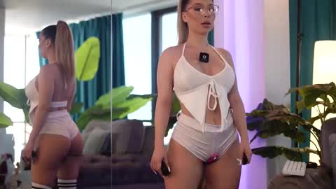 Starting 930 PM EU TIME online show from 03/26/26, 10:54