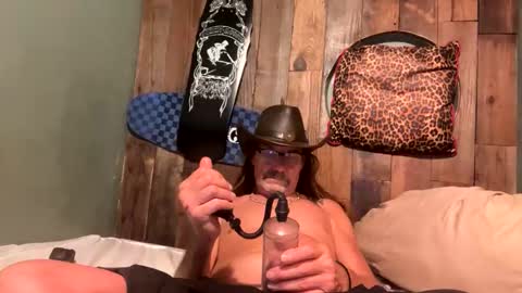 Snapshot of asspussylickercocksucker chatting on 09/16/25, 07:20 asspussylickercocksucker online show from 09/16/25, 07:20