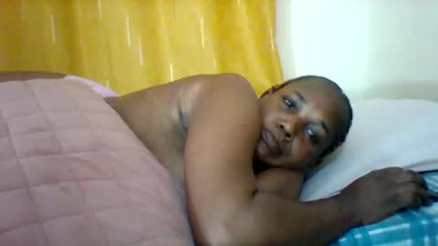 Snapshot of assqueen4 chatting on 02/18/25, 03:21 FLORAH DANIEL online show from 02/18/25, 03:21