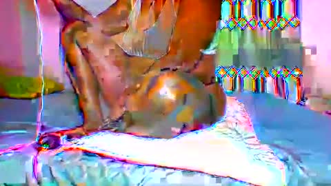 FLORAH DANIEL online show from 12/04/25, 07:55