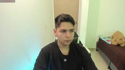 Asta Kuno online show from 04/25/26, 02:36