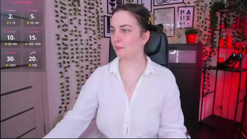 Snapshot of astarte_aste chatting on 04/30/26, 10:43 astarte_aste online show from 04/30/26, 10:43