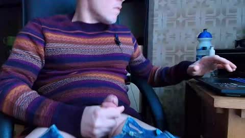 Snapshot of asterion51 chatting on 03/12/26, 05:19 asterion51 online show from 03/12/26, 05:19