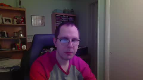 Andrew or Smiley Read the message in bold above the bio design for info on the situation. online show from 09/24/25, 01:42