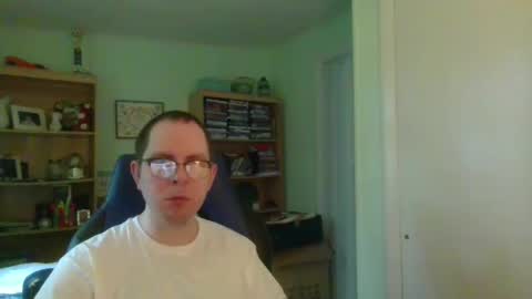 Andrew or Smiley Read the message in bold above the bio design for info on the situation. online show from 09/25/25, 03:05