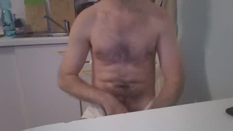 Snapshot of astleitx chatting on 11/12/25, 03:01 astleitx online show from 11/12/25, 03:01