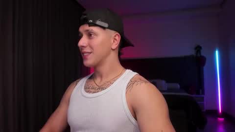 astonhills online show from 09/21/25, 01:18