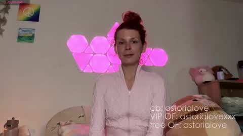 AstoriaLove online show from 09/09/25, 02:22