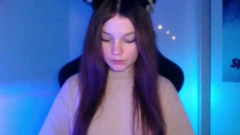 astradream_ online show from 01/07/26, 08:44