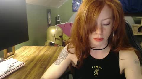 Snapshot of astraeasiren chatting on 02/13/25, 05:26 AstraeaSiren online show from 02/13/25, 05:26