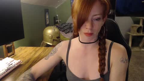 Snapshot of astraeasiren chatting on 02/18/25, 05:53 AstraeaSiren online show from 02/18/25, 05:53