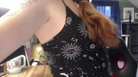 Snapshot of astraeasiren chatting on 09/22/25, 05:59 AstraeaSiren online show from 09/22/25, 05:59