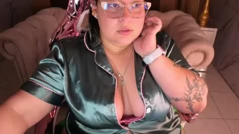 astrid1_s online show from 05/06/26, 03:24