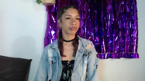 Astrid online show from 03/29/26, 12:05