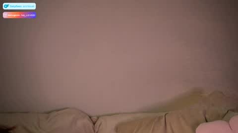 Astrid online show from 04/10/26, 02:00