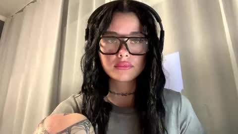 Snapshot of astridxxxxx chatting on 07/07/26, 07:07 You can call me Emma online show from 07/07/26, 07:07