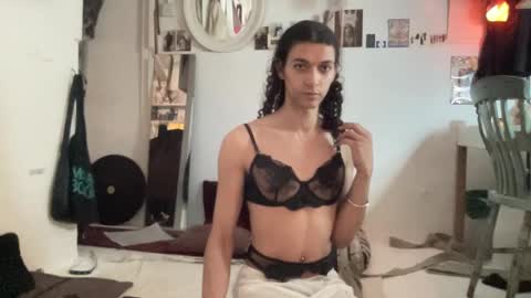 Snapshot of astrodoll chatting on 02/20/25, 02:57 Astro Doll online show from 02/20/25, 02:57