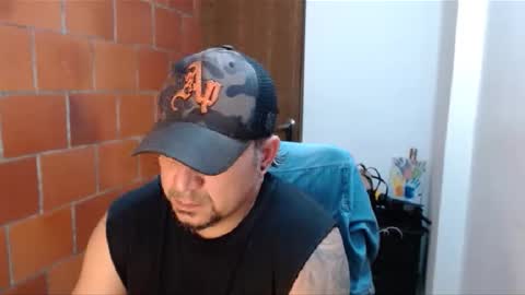 Snapshot of astton_nick chatting on 01/08/25, 02:03 Nick Astton online show from 01/08/25, 02:03