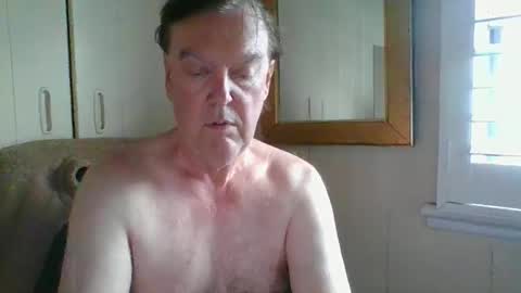 astute008 online show from 02/01/26, 08:18