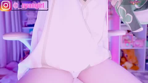 Snapshot of asuka_langleysoryu chatting on 05/23/26, 10:58 Bonnie online show from 05/23/26, 10:58