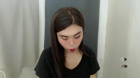 Snapshot of asuna_charming chatting on 02/01/25, 07:36 asuna_charming online show from 02/01/25, 07:36