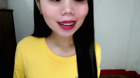 Snapshot of asuna_charming chatting on 10/03/25, 04:15 asuna_charming online show from 10/03/25, 04:15