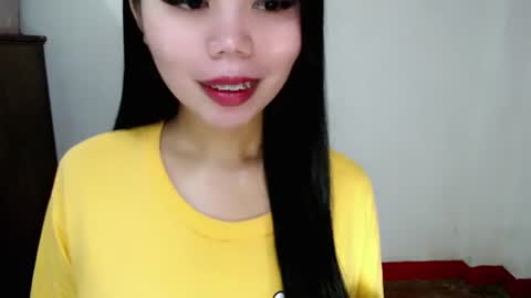 Snapshot of asuna_charming chatting on 10/17/25, 04:09 asuna_charming online show from 10/17/25, 04:09