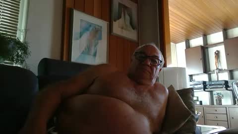 asusandy online show from 03/01/25, 01:51