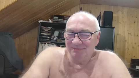 asusandy online show from 02/15/26, 12:29