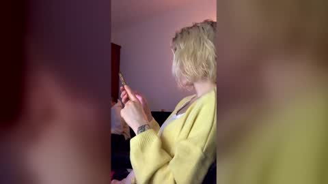 asya_new online show from 12/22/25, 07:00