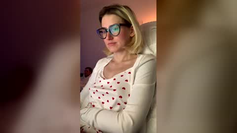 asya_new online show from 01/08/26, 04:31