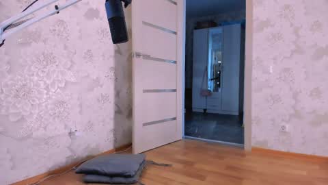 Anastasia online show from 04/18/26, 06:39