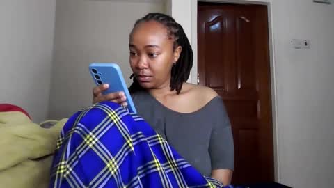 Snapshot of atara_seren chatting on 05/20/26, 02:07 atara_seren online show from 05/20/26, 02:07