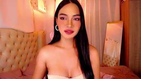 Sam online show from 10/08/25, 06:05