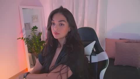 atena676 online show from 11/04/25, 01:38