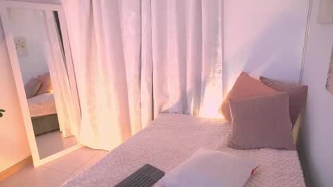 atena676 online show from 04/22/26, 02:03