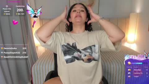 sofia online show from 01/11/25, 05:20