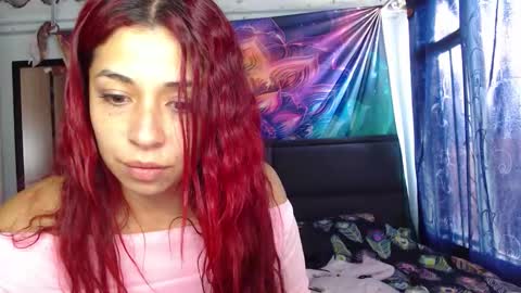 Snapshot of atena_messy chatting on 11/02/25, 12:18 atena messy online show from 11/02/25, 12:18