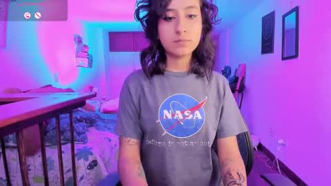 Snapshot of atenea_dragon__ chatting on 09/09/25, 08:41 Atenea online show from 09/09/25, 08:41