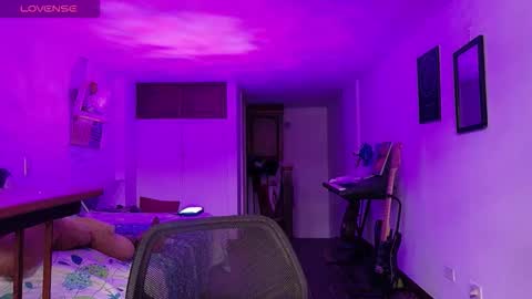 Snapshot of atenea_dragon__ chatting on 12/03/25, 09:24 Atenea online show from 12/03/25, 09:24