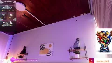 Snapshot of atenea_klett_ chatting on 06/15/26, 01:35 ATENEA online show from 06/15/26, 01:35