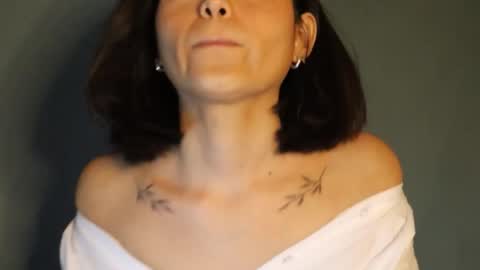 Atenea Nin online show from 09/21/25, 05:58