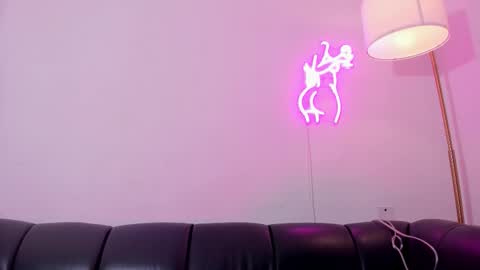 Snapshot of ateneasweety chatting on 02/26/26, 08:57 ateneasweety online show from 02/26/26, 08:57