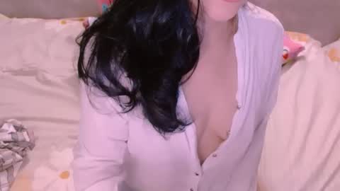 Juliana online show from 01/15/26, 02:16