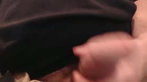 ateuout online show from 11/10/25, 08:13