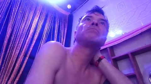 jonnyandrew online show from 12/12/24, 10:02