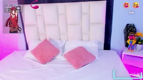 Snapshot of athenea__fox chatting on 10/24/25, 11:39 athenea__fox online show from 10/24/25, 11:39