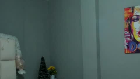 Snapshot of athenea__fox chatting on 12/19/25, 12:01 athenea__fox online show from 12/19/25, 12:01