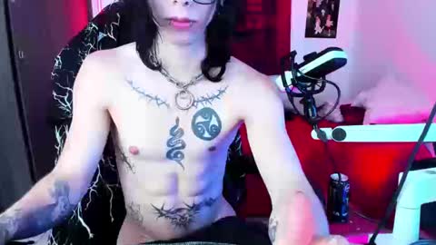 athenauwu online show from 09/26/25, 03:43