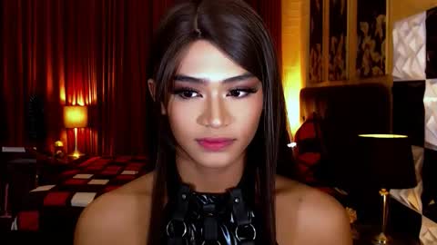 athisamoore online show from 11/11/25, 07:36